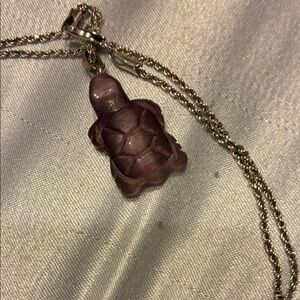 Adorable Grape Agate Turtle Pendant With 20 Inch Sterling Silver Rope Chain